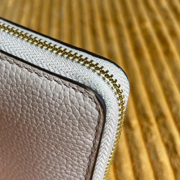 MICHAEL KORS Women's Small Zippy Jet Set Wallet Pebble Leather Soft Pink - Picture 12 of 14